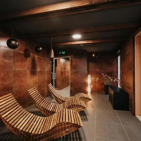 Panorámax12 Hillside Dolny Kubin